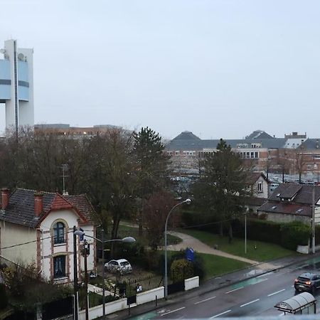 Secteur Hopital Universites Et Centre Sportif Saint-André-les-Vergers Exteriér fotografie